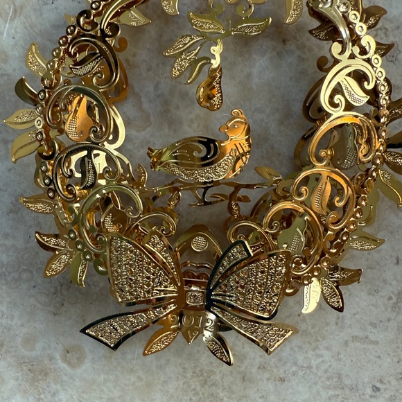 Danbury Mint Gold Christmas Ornaments Set - Picture 5 of 7